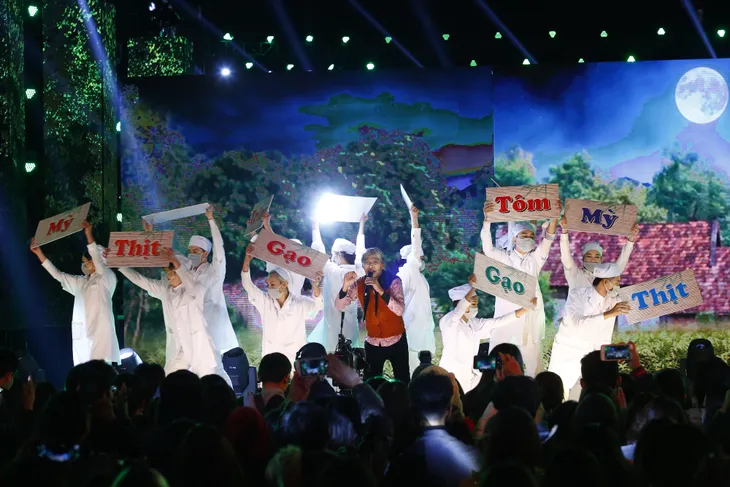 Nhìn lại những tiết mục ấn tượng tại Vũ khúc ánh sáng - Countdown 2021 - Ảnh 2. Nhìn lại những tiết mục ấn tượng tại Vũ khúc ánh sáng - Countdown 2021 - Ảnh 2.