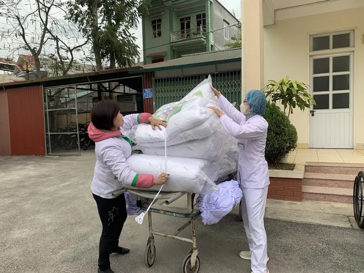 Tăng cường chống rét cho bệnh nhân trong những ngày rét đậm, rét hại - Ảnh 1. Tăng cường chống rét cho bệnh nhân trong những ngày rét đậm, rét hại - Ảnh 1.