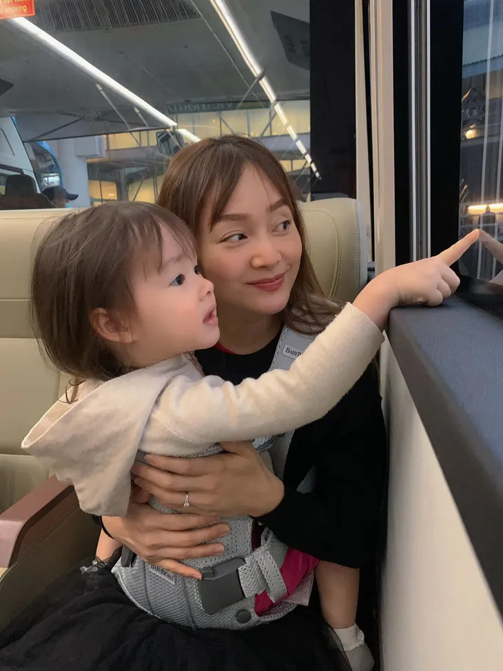 Ngắm vẻ dễ thương của con gái diễn viên Lan Phương - Ảnh 3. Ngắm vẻ dễ thương của con gái diễn viên Lan Phương - Ảnh 3.