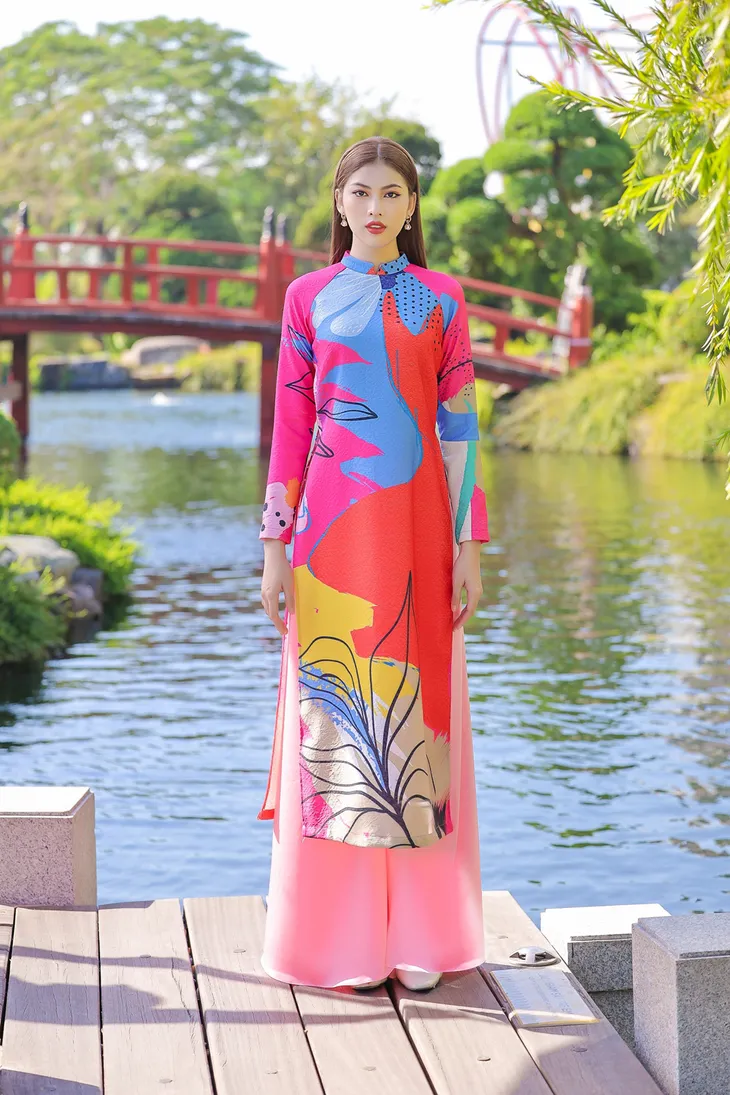 Á hậu Phương Anh, Ngọc Thảo gợi ý diện áo dài Tết nhiều màu - Ảnh 6. Á hậu Phương Anh, Ngọc Thảo gợi ý diện áo dài Tết nhiều màu - Ảnh 6.