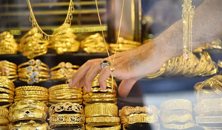 Giá vàng châu Á đi lên từ mức thấp của gần 6 tuần qua - Ảnh 1. Giá vàng châu Á đi lên từ mức thấp của gần 6 tuần qua - Ảnh 1.