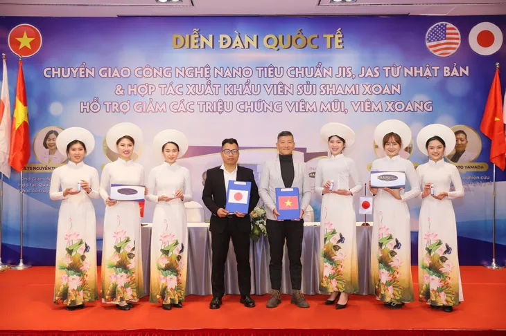 Sự kết hợp tinh túy giữa y học cổ truyền và y học hiện đại trong điều trị viêm xoang - Ảnh 4. Sự kết hợp tinh túy giữa y học cổ truyền và y học hiện đại trong điều trị viêm xoang - Ảnh 4.