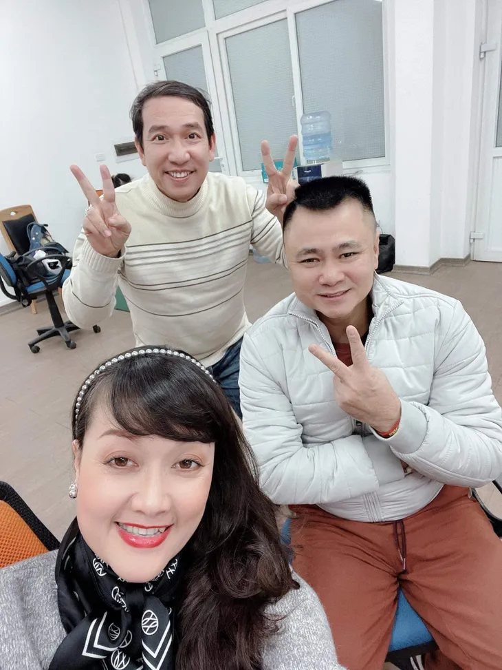 Dàn Táo quân 2021 say sưa tập vũ điệu rửa tay - Ảnh 3. Dàn Táo quân 2021 say sưa tập vũ điệu rửa tay - Ảnh 3.