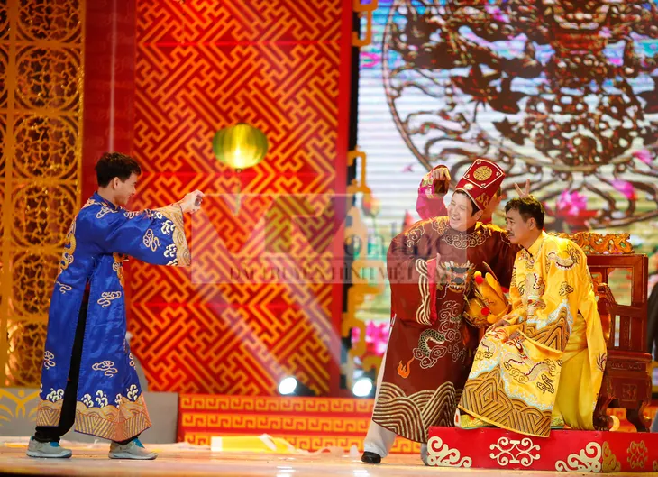 Táo quân 2021: NSƯT Chí Trung vào vai Táo Giáo dục? - Ảnh 5. Táo quân 2021: NSƯT Chí Trung vào vai Táo Giáo dục? - Ảnh 5.