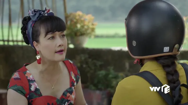 Hướng dương ngược nắng - Tập 14: Minh khốn khổ lo mẹ sập bẫy phi công, Trí điếng người nhận cái tát trời giáng - Ảnh 9. Hướng dương ngược nắng - Tập 14: Minh khốn khổ lo mẹ sập bẫy phi công, Trí điếng người nhận cái tát trời giáng - Ảnh 9.