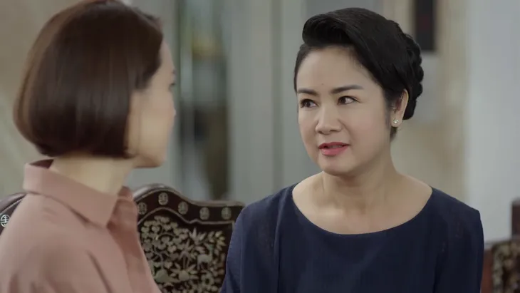 Hướng dương ngược nắng - Tập 15: Nụ cười kia của mẹ con Châu bị Kiên dập tắt không thương tiếc - Ảnh 1. Hướng dương ngược nắng - Tập 15: Nụ cười kia của mẹ con Châu bị Kiên dập tắt không thương tiếc - Ảnh 1.