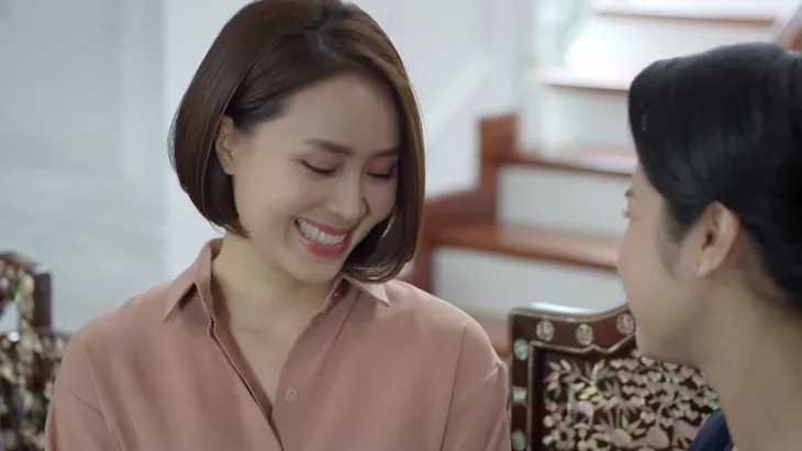 Hướng dương ngược nắng - Tập 15: Nụ cười kia của mẹ con Châu bị Kiên dập tắt không thương tiếc - Ảnh 2. Hướng dương ngược nắng - Tập 15: Nụ cười kia của mẹ con Châu bị Kiên dập tắt không thương tiếc - Ảnh 2.