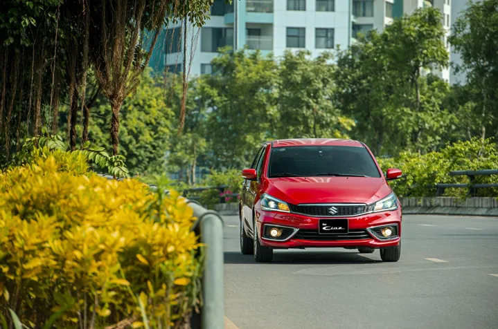 Nhận lì xì đến 42 triệu đồng khi mua ô tô Suzuki trong tháng 1 - Ảnh 3. Nhận lì xì đến 42 triệu đồng khi mua ô tô Suzuki trong tháng 1 - Ảnh 3.