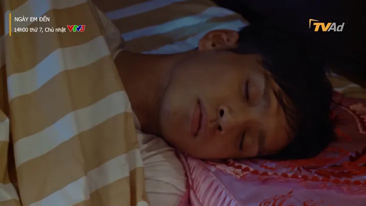 Ngày em đến - Tập 12: Trà hạ màn kịch, ngoắc tay hứa ở lại bên Tài - Ảnh 6. Ngày em đến - Tập 12: Trà hạ màn kịch, ngoắc tay hứa ở lại bên Tài - Ảnh 6.