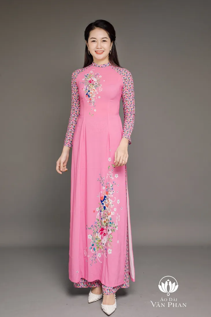 Áo dài Vân Phan - Nơi ước mơ thành hiện thực - Ảnh 1.