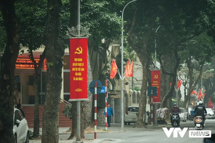 Lựa chọn thật tốt cán bộ cho nhiệm kỳ tới - Ảnh 1. Lựa chọn thật tốt cán bộ cho nhiệm kỳ tới - Ảnh 1.
