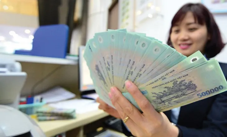 Thưởng Tết Tân Sửu 2021: Nơi tiền tỷ, chỗ chỉ vài trăm - Ảnh 1. Thưởng Tết Tân Sửu 2021: Nơi tiền tỷ, chỗ chỉ vài trăm - Ảnh 1.
