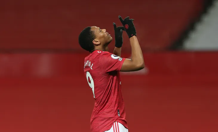 Man Utd 2-1 Aston Villa: Tiếp tục thăng hoa, Man Utd bằng điểm Liverpool - Ảnh 4. Man Utd 2-1 Aston Villa: Tiếp tục thăng hoa, Man Utd bằng điểm Liverpool - Ảnh 4.