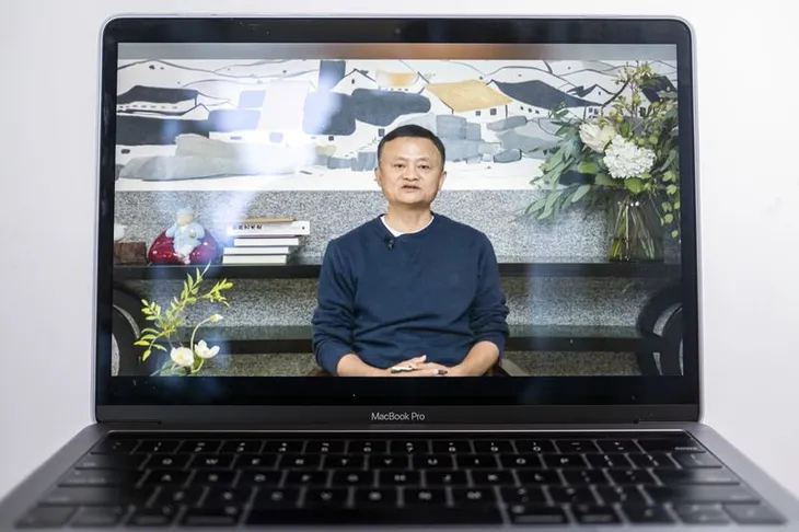 Jack Ma tái xuất sau thời gian im hơi lặng tiếng - Ảnh 1. Jack Ma tái xuất sau thời gian im hơi lặng tiếng - Ảnh 1.