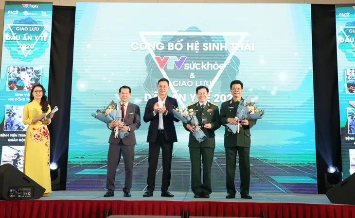Toàn cảnh Lễ công bố Hệ sinh thái VTV Sức khỏe và giao lưu Dấu ấn Y tế 2020 - Ảnh 10. Toàn cảnh Lễ công bố Hệ sinh thái VTV Sức khỏe và giao lưu Dấu ấn Y tế 2020 - Ảnh 10.