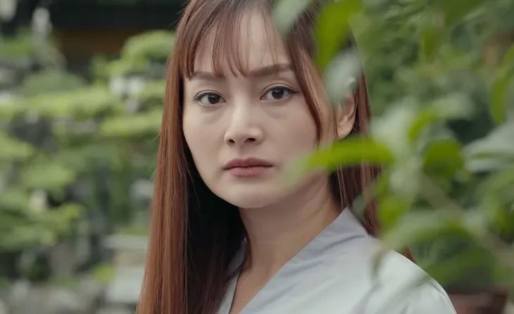 Hồ sơ cá sấu - Tập 20: Lan hốt hoảng khi phát hiện Nguyệt bị theo dõi - Ảnh 2. Hồ sơ cá sấu - Tập 20: Lan hốt hoảng khi phát hiện Nguyệt bị theo dõi - Ảnh 2.