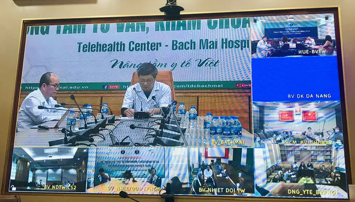 Hội chẩn lần 2 bệnh nhân COVID-19 nặng: Trong trường hợp cần thiết có thể tiến hành can thiệp ECMO - Ảnh 1. Hội chẩn lần 2 bệnh nhân COVID-19 nặng: Trong trường hợp cần thiết có thể tiến hành can thiệp ECMO - Ảnh 1.