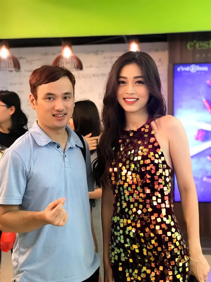 Sống trọn với đam mê của bầu show Phạm Cường: Tôi yêu thích công việc mình đang làm - Ảnh 5. Sống trọn với đam mê của bầu show Phạm Cường: Tôi yêu thích công việc mình đang làm - Ảnh 5.