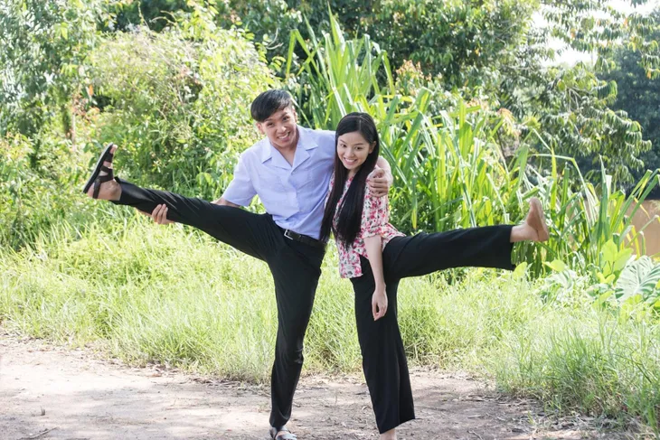 Loạt ảnh hậu trường nhí nhố của cặp đôi chính Ngày em đến - Ảnh 1. Loạt ảnh hậu trường nhí nhố của cặp đôi chính Ngày em đến - Ảnh 1.
