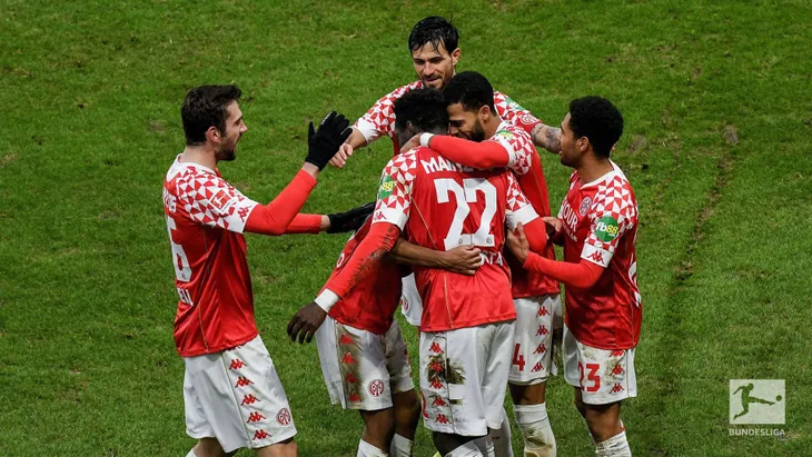 Vòng 18 Bundesliga: RB Leipzig mất điểm thất vọng trước đội áp chót BXH - Ảnh 1. Vòng 18 Bundesliga: RB Leipzig mất điểm thất vọng trước đội áp chót BXH - Ảnh 1.