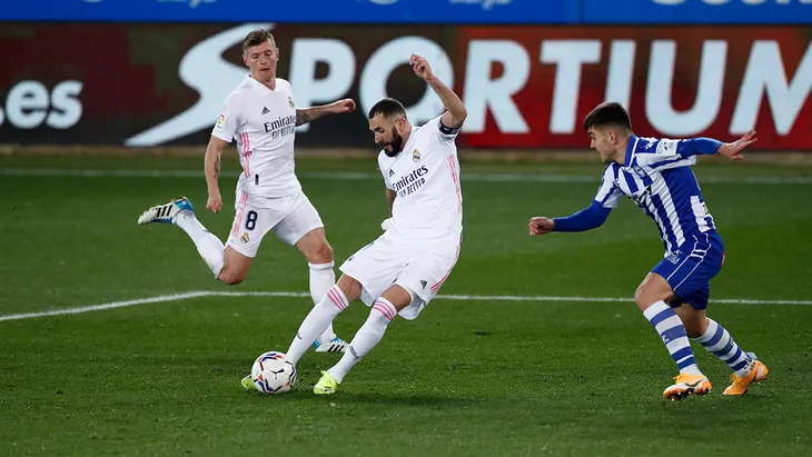 Vòng 20 La Liga: Hazard và Benzema lập công, Real thắng đậm Alaves - Ảnh 1. Vòng 20 La Liga: Hazard và Benzema lập công, Real thắng đậm Alaves - Ảnh 1.