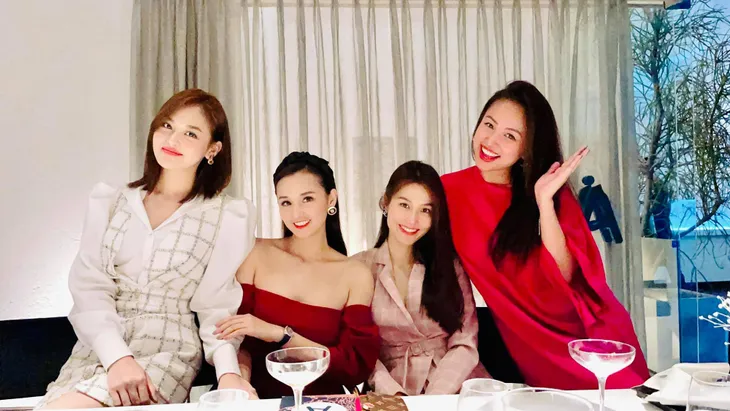 Lã Thanh Huyền hội ngộ nhóm chị em trong Tình yêu và tham vọng - Ảnh 3. Lã Thanh Huyền hội ngộ nhóm chị em trong Tình yêu và tham vọng - Ảnh 3.