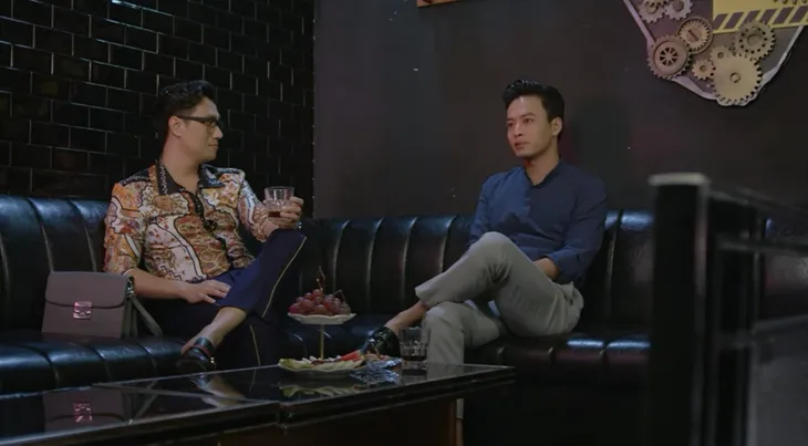 Hướng dương ngược nắng - Tập 19: Kiên nể Châu chứ không yêu, muốn động lòng thì đã động lòng từ lâu - Ảnh 2. Hướng dương ngược nắng - Tập 19: Kiên nể Châu chứ không yêu, muốn động lòng thì đã động lòng từ lâu - Ảnh 2.