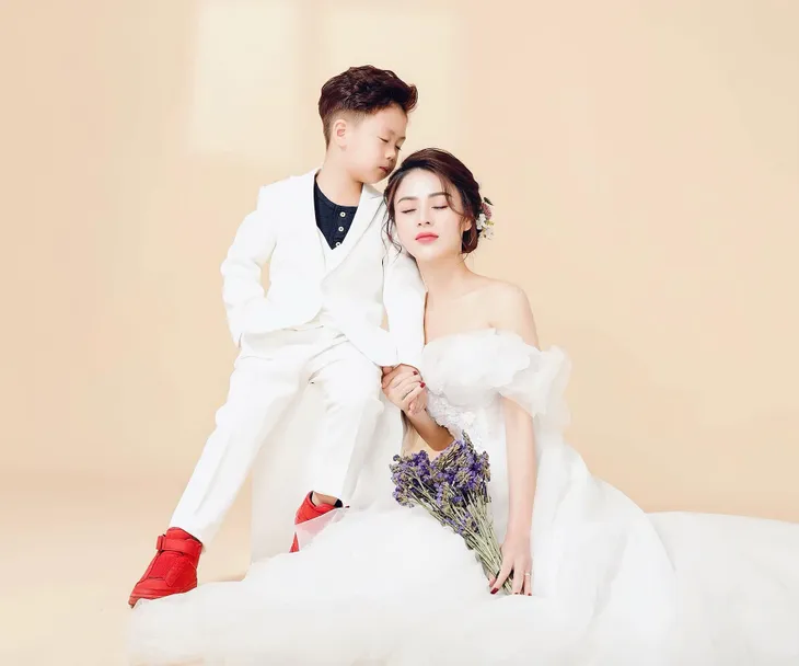 Lương Thu Trang - Minh của Hướng dương ngược nắng khoe con trai lém lỉnh - Ảnh 1. Lương Thu Trang - Minh của Hướng dương ngược nắng khoe con trai lém lỉnh - Ảnh 1.