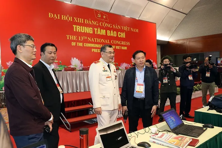 Kiểm tra công tác bảo đảm an ninh trật tự cho Đại hội XIII của Đảng - Ảnh 3. Kiểm tra công tác bảo đảm an ninh trật tự cho Đại hội XIII của Đảng - Ảnh 3.