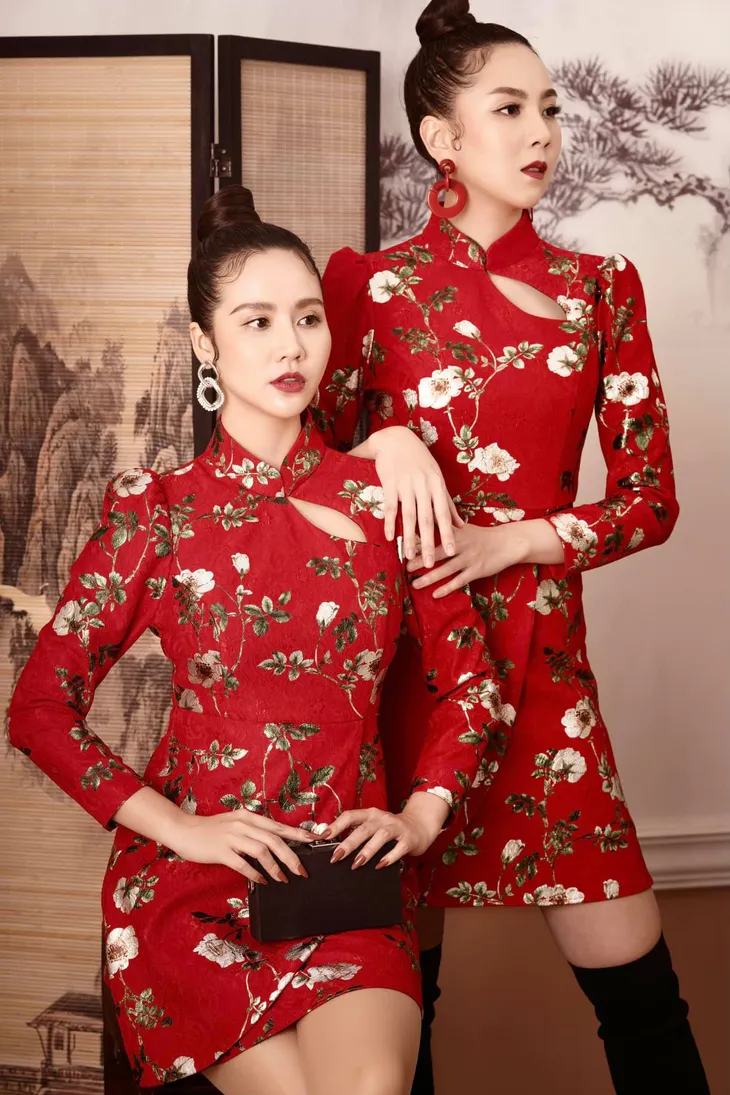 Mai Ngọc, Huyền Lizzie đẹp hút hồn trong trang phục áo dài cách tân - Ảnh 1. Mai Ngọc, Huyền Lizzie đẹp hút hồn trong trang phục áo dài cách tân - Ảnh 1.
