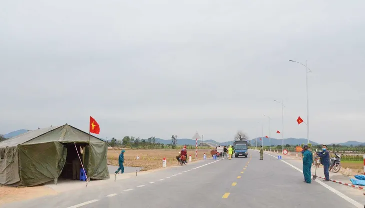 Đông Triều (Quảng Ninh) thiết lập 258 chốt phòng chống dịch - Ảnh 1. Đông Triều (Quảng Ninh) thiết lập 258 chốt phòng chống dịch - Ảnh 1.