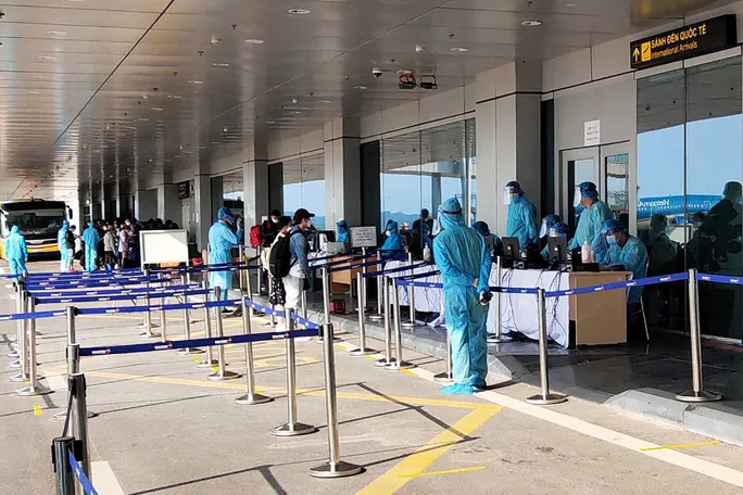 Ra quyết định đóng cửa sân bay Vân Đồn 15 ngày chống dịch COVID-19 - Ảnh 1. Ra quyết định đóng cửa sân bay Vân Đồn 15 ngày chống dịch COVID-19 - Ảnh 1.
