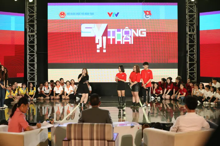 Đại học Luật TP. Hồ Chí Minh xuất sắc giành tấm vé vào chung kết toàn quốc SV 2020 - Ảnh 6. Đại học Luật TP. Hồ Chí Minh xuất sắc giành tấm vé vào chung kết toàn quốc SV 2020 - Ảnh 6.