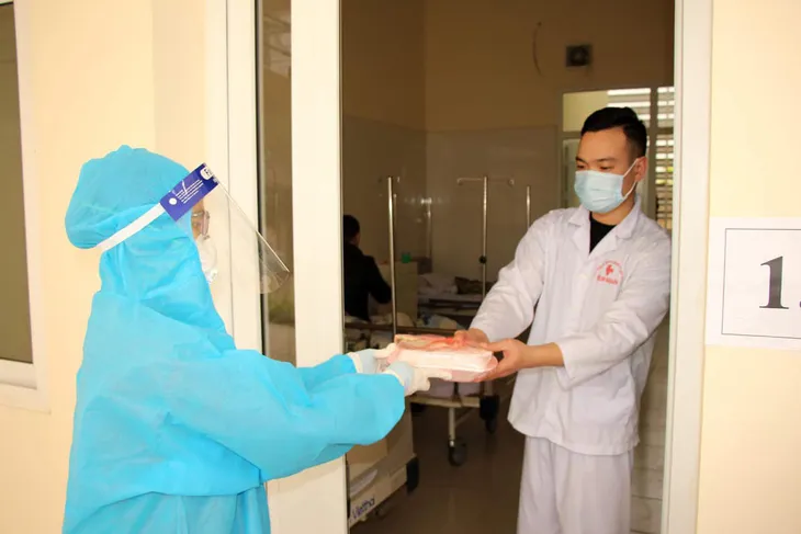 Bên trong Bệnh viện dã chiến số 2 Hải Dương - Ảnh 13. Bên trong Bệnh viện dã chiến số 2 Hải Dương - Ảnh 13.