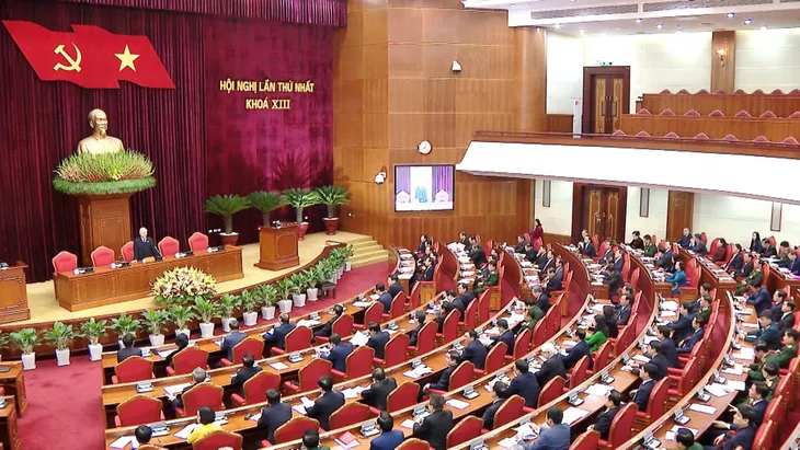 Hội nghị lần thứ nhất Ban Chấp hành Trung ương Đảng khóa XIII - Ảnh 6. Hội nghị lần thứ nhất Ban Chấp hành Trung ương Đảng khóa XIII - Ảnh 6.