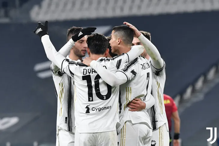 Juventus 4-1 Udinese: Show diễn của Ronaldo! - Ảnh 3. Juventus 4-1 Udinese: Show diễn của Ronaldo! - Ảnh 3.