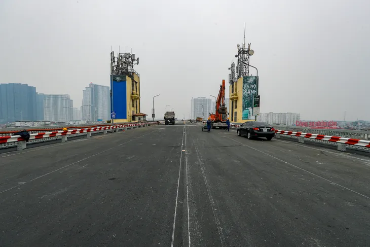 Cầu Thăng Long trước ngày thông xe - Ảnh 4. Cầu Thăng Long trước ngày thông xe - Ảnh 4.