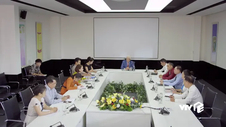 Hướng dương ngược nắng - Tập 11: Trí ngơ ngác bước vào cuộc sống thiếu gia nhà giàu - Ảnh 15. Hướng dương ngược nắng - Tập 11: Trí ngơ ngác bước vào cuộc sống thiếu gia nhà giàu - Ảnh 15.