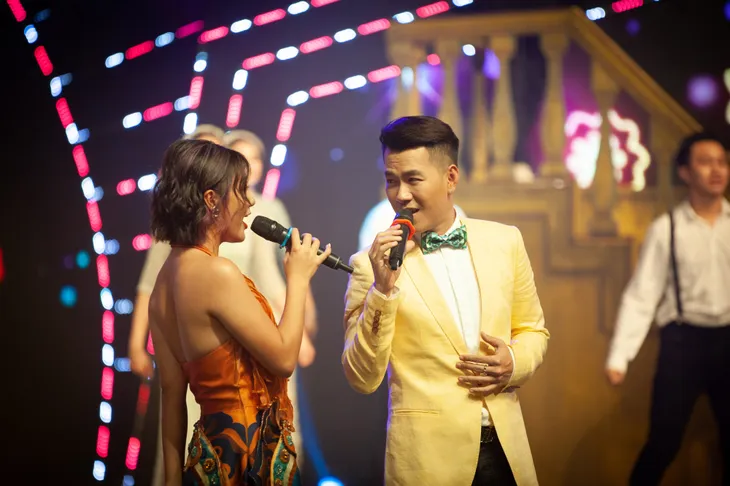Đón Tết cùng VTV 2021: Văn Mai Hương và Hồ Trung Dũng song ca Tết đón xuân về - Ảnh 6. Đón Tết cùng VTV 2021: Văn Mai Hương và Hồ Trung Dũng song ca Tết đón xuân về - Ảnh 6.