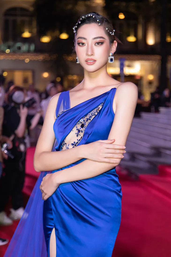 Đỗ Thị Hà đọ sắc cùng dàn Hoa hậu đàn chị tại Ngôi Sao Xanh - Ảnh 4. Đỗ Thị Hà đọ sắc cùng dàn Hoa hậu đàn chị tại Ngôi Sao Xanh - Ảnh 4.