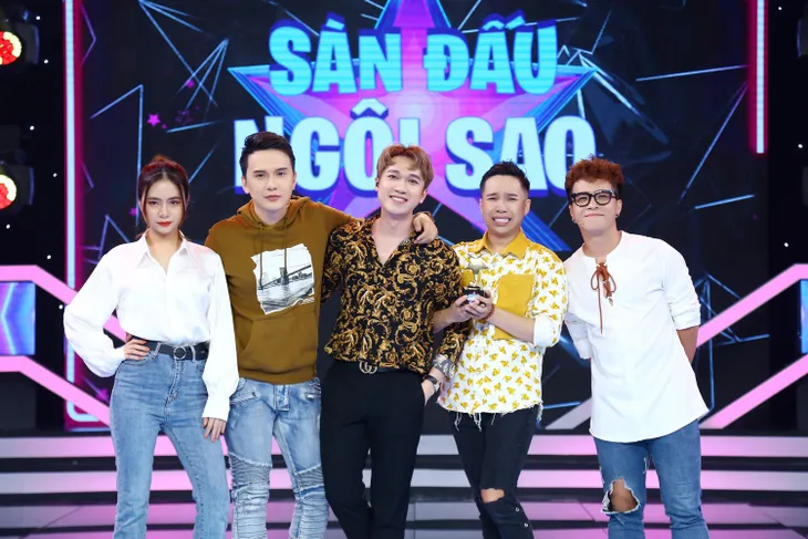 “Thánh vẽ chân mày” Gia Huy Su Su lục đục với “cạ cứng” Hồ Khánh Long trong Sàn đấu ngôi sao - Ảnh 4. “Thánh vẽ chân mày” Gia Huy Su Su lục đục với “cạ cứng” Hồ Khánh Long trong Sàn đấu ngôi sao - Ảnh 4.