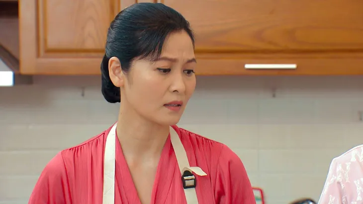 Ngày mai bình yên - Tập 15: Trà quyết tâm chia tay hoàn toàn với Hòa - Ảnh 6. Ngày mai bình yên - Tập 15: Trà quyết tâm chia tay hoàn toàn với Hòa - Ảnh 6.