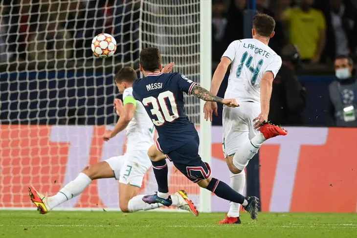 Bàn thắng đầu tiên của Messi cho PSG được UEFA vinh danh - Ảnh 1. Bàn thắng đầu tiên của Messi cho PSG được UEFA vinh danh - Ảnh 1.