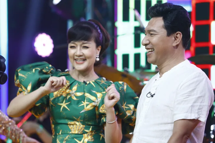 Quang Thắng - Vân Dung “tố” nhau ở Cuộc hẹn cuối tuần - Ảnh 3. Quang Thắng - Vân Dung “tố” nhau ở Cuộc hẹn cuối tuần - Ảnh 3.