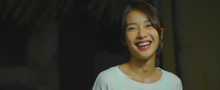 Nụ cười tỏa nắng của Khả Ngân - Ảnh 23. Nụ cười tỏa nắng của Khả Ngân - Ảnh 23.