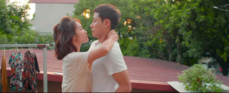 Nụ cười tỏa nắng của Khả Ngân - Ảnh 35. Nụ cười tỏa nắng của Khả Ngân - Ảnh 35.