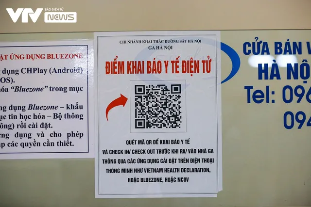 Ga Hà Nội ngày đầu mở bán vé trở lại các tuyến tàu Bắc – Nam - Ảnh 5. Ga Hà Nội ngày đầu mở bán vé trở lại các tuyến tàu Bắc – Nam - Ảnh 5.