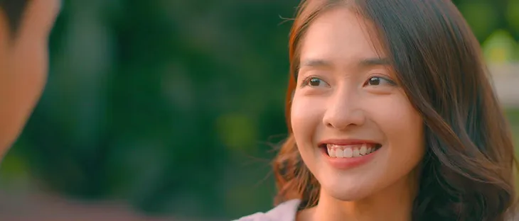 Nụ cười tỏa nắng của Khả Ngân - Ảnh 9. Nụ cười tỏa nắng của Khả Ngân - Ảnh 9.