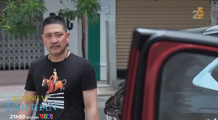 Hương vị tình thân phần 2 - Tập 56: Bà Bích nghi ngờ Nam mang bầu - Ảnh 7. Hương vị tình thân phần 2 - Tập 56: Bà Bích nghi ngờ Nam mang bầu - Ảnh 7.