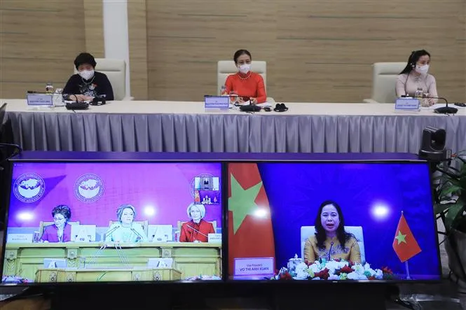 Diễn đàn Phụ nữ Á - Âu lần thứ 3 diễn ra theo hình thức trực tuyến - Ảnh 1. Diễn đàn Phụ nữ Á - Âu lần thứ 3 diễn ra theo hình thức trực tuyến - Ảnh 1.